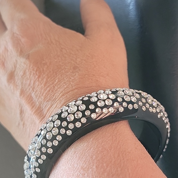 Authentic Swarovski bangle - Picture 3 of 3